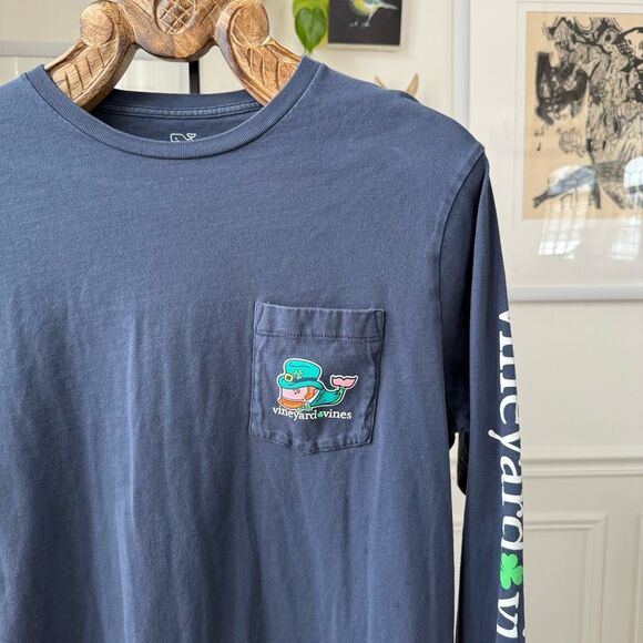Vineyard Vines Long Sleeve Pocket Tshirt St Paddy’s Day M - Picture 2 of 5